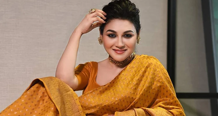 জয়া এবার বিচারক