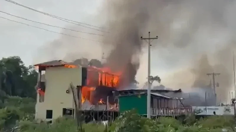 কক্সবাজারে রিসোর্টে আগুনে মৃত্যু বেড়ে ১০